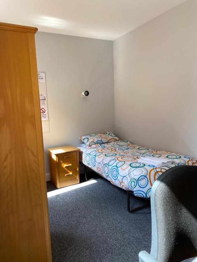 Charming Rooms For Students Only, Cricklewood Lane - Sk Londyn Zewnętrze zdjęcie